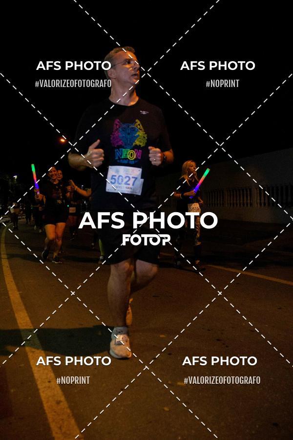 Compre as suas fotos do eventoNeon Night Run 2019 - Belo Horizonte no Fotop