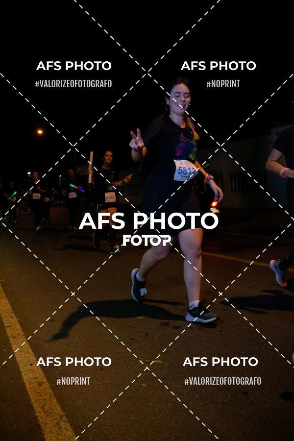Compre as suas fotos do eventoNeon Night Run 2019 - Belo Horizonte no Fotop