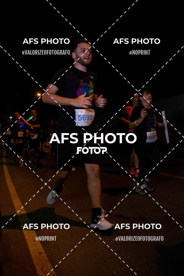 Compre as suas fotos do eventoNeon Night Run 2019 - Belo Horizonte no Fotop