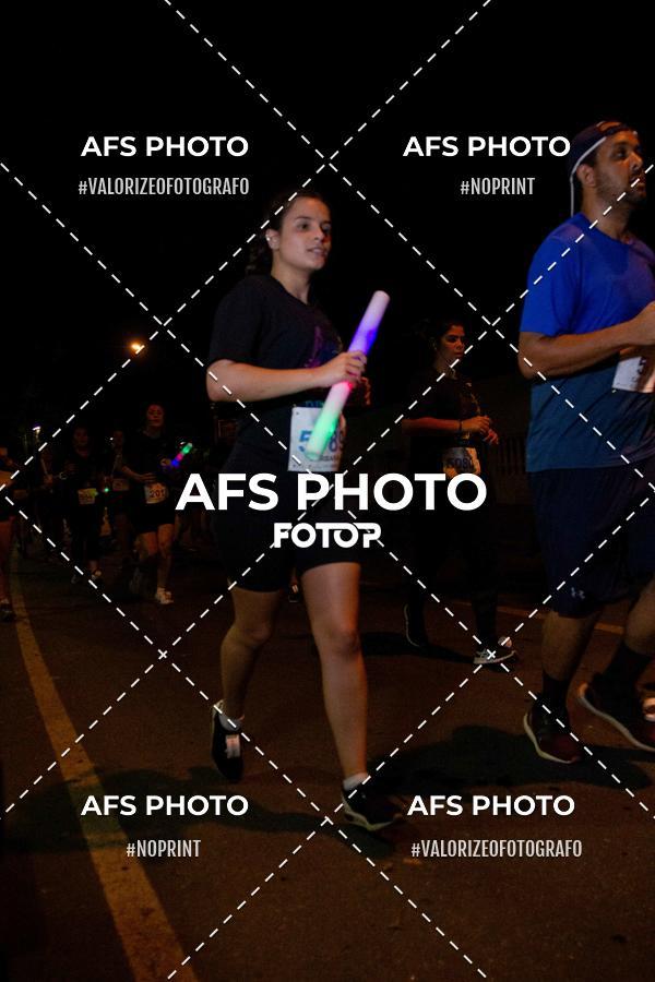 Compre as suas fotos do eventoNeon Night Run 2019 - Belo Horizonte no Fotop