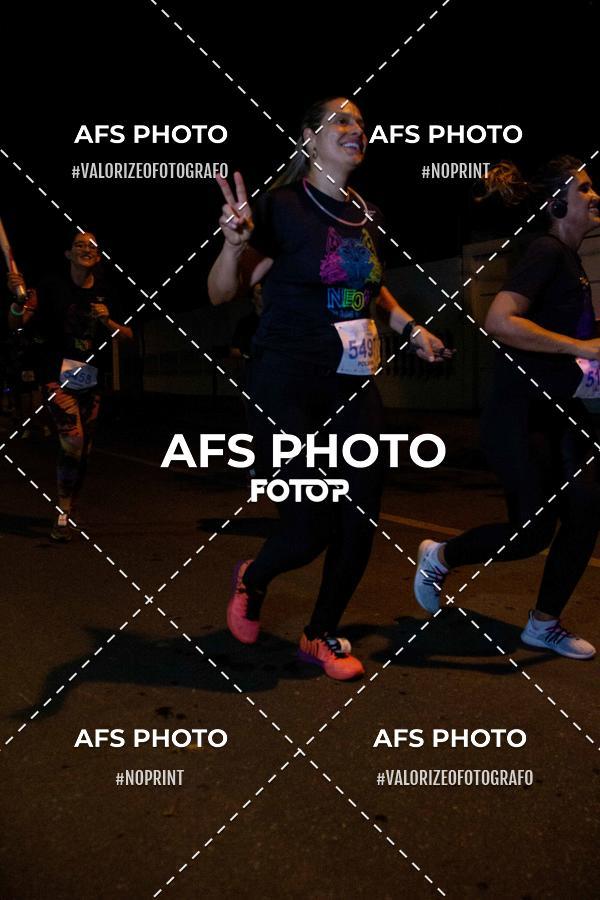 Buy your photos of the eventNeon Night Run 2019 - Belo Horizonte on Fotop