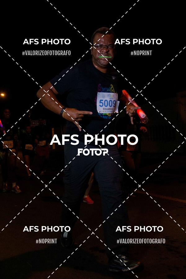 Compre suas fotos do eventoNeon Night Run 2019 - Belo Horizonte no Fotop