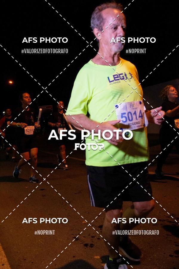 Compre suas fotos do eventoNeon Night Run 2019 - Belo Horizonte no Fotop