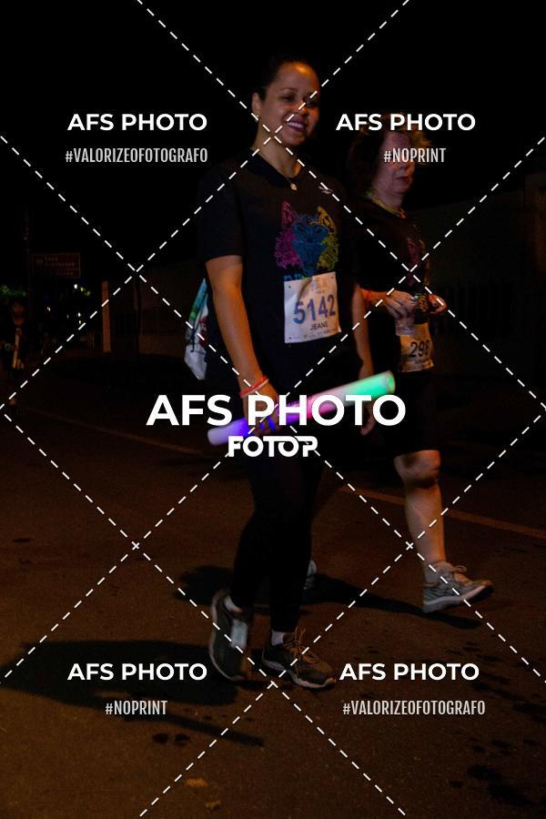 Compre suas fotos do eventoNeon Night Run 2019 - Belo Horizonte no Fotop