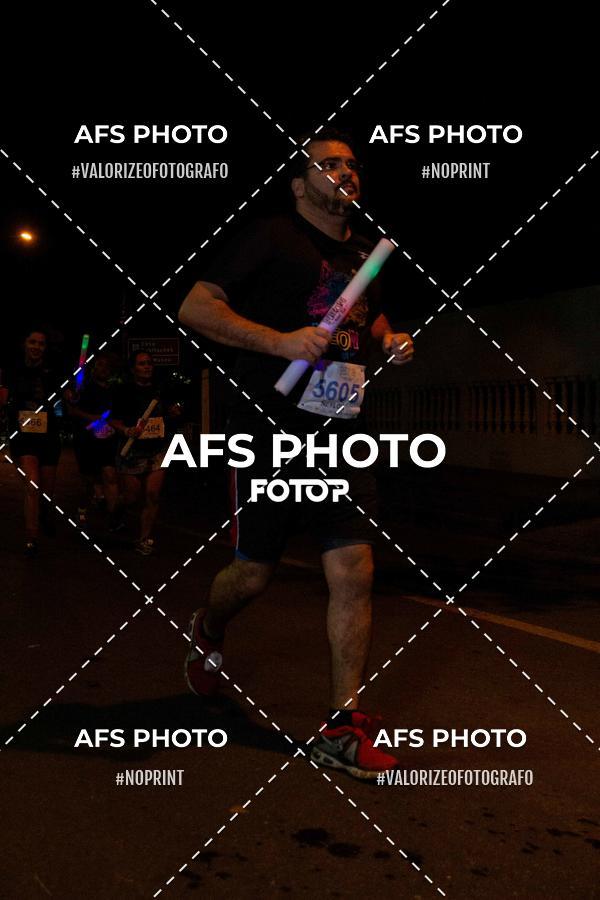 Compra tus fotos del eventoNeon Night Run 2019 - Belo Horizonte En Fotop