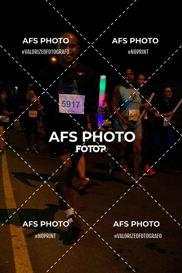 Compre suas fotos do eventoNeon Night Run 2019 - Belo Horizonte no Fotop