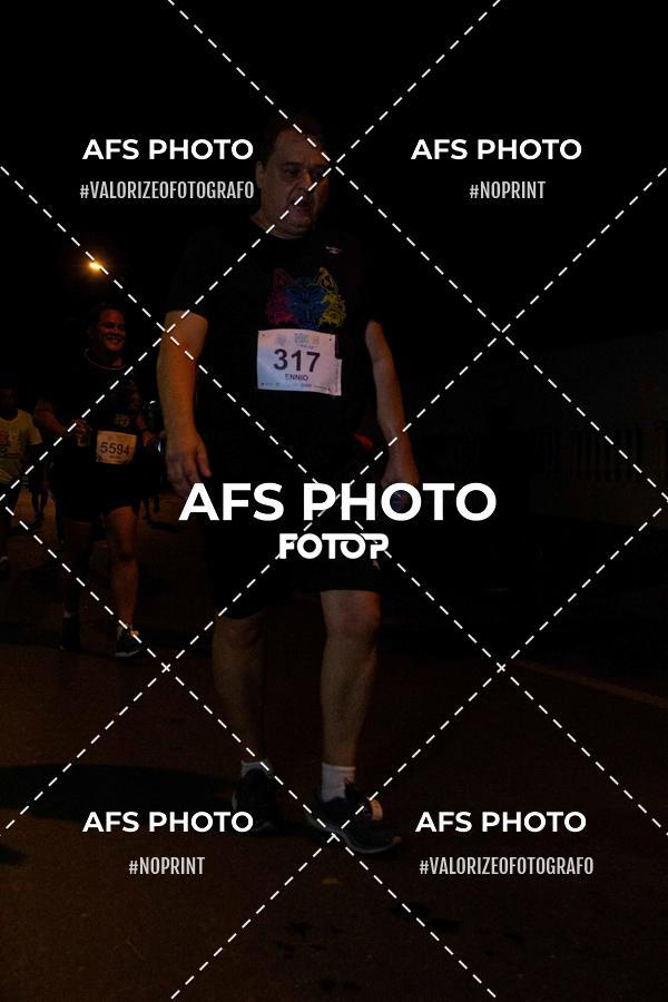 Compre suas fotos do eventoNeon Night Run 2019 - Belo Horizonte no Fotop