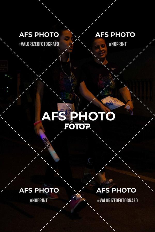 Compre suas fotos do eventoNeon Night Run 2019 - Belo Horizonte no Fotop