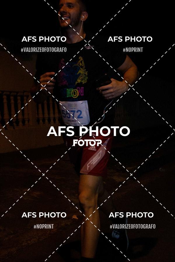 Compra tus fotos del eventoNeon Night Run 2019 - Belo Horizonte En Fotop