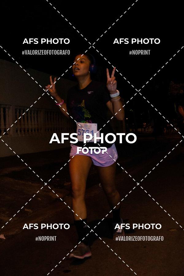 Compra tus fotos del eventoNeon Night Run 2019 - Belo Horizonte En Fotop