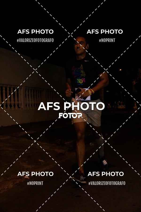 Compra tus fotos del eventoNeon Night Run 2019 - Belo Horizonte En Fotop
