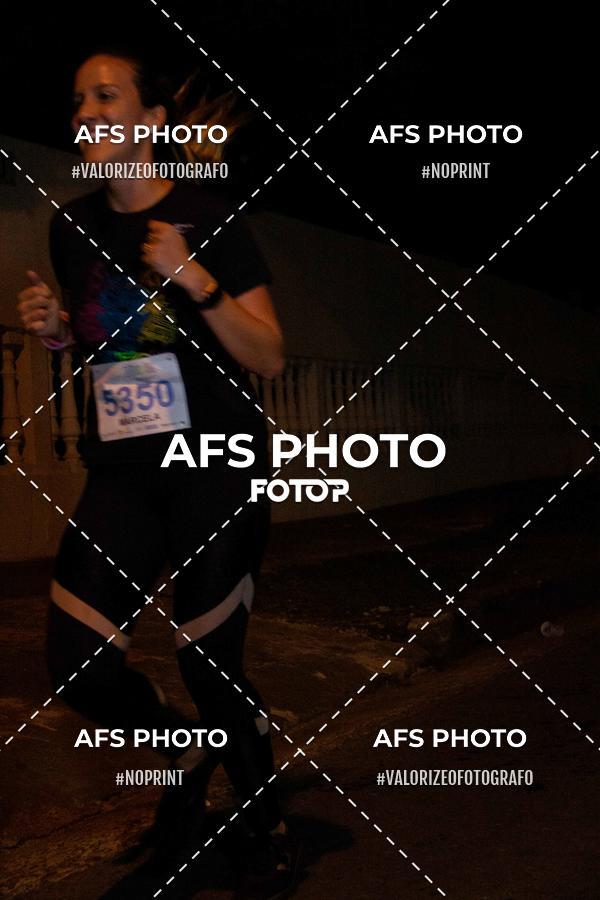 Compra tus fotos del eventoNeon Night Run 2019 - Belo Horizonte En Fotop