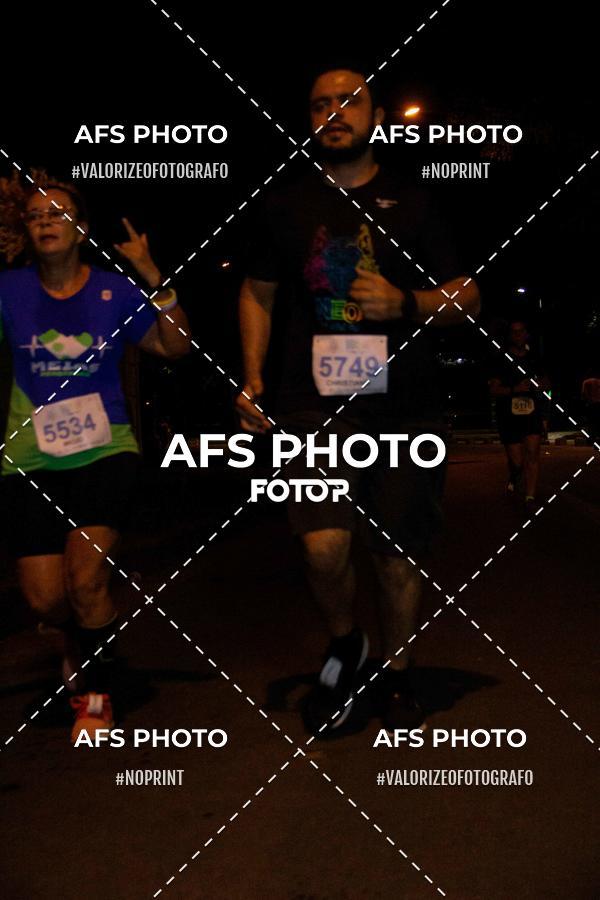 Compra tus fotos del eventoNeon Night Run 2019 - Belo Horizonte En Fotop
