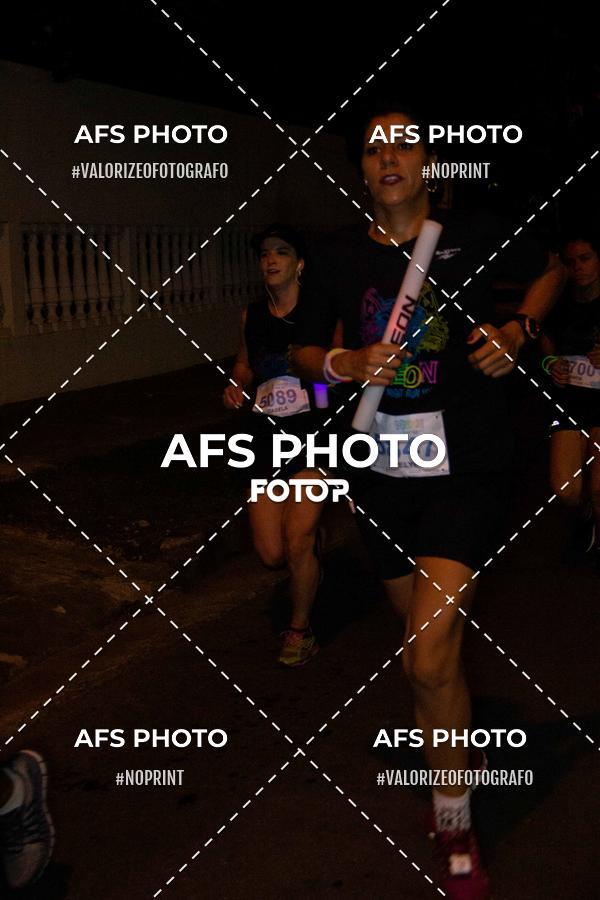Acquista le foto dell'eventoNeon Night Run 2019 - Belo Horizonte in Fotop