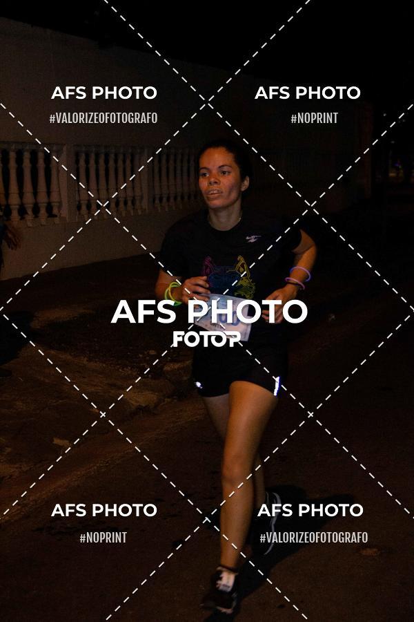 Acquista le foto dell'eventoNeon Night Run 2019 - Belo Horizonte in Fotop