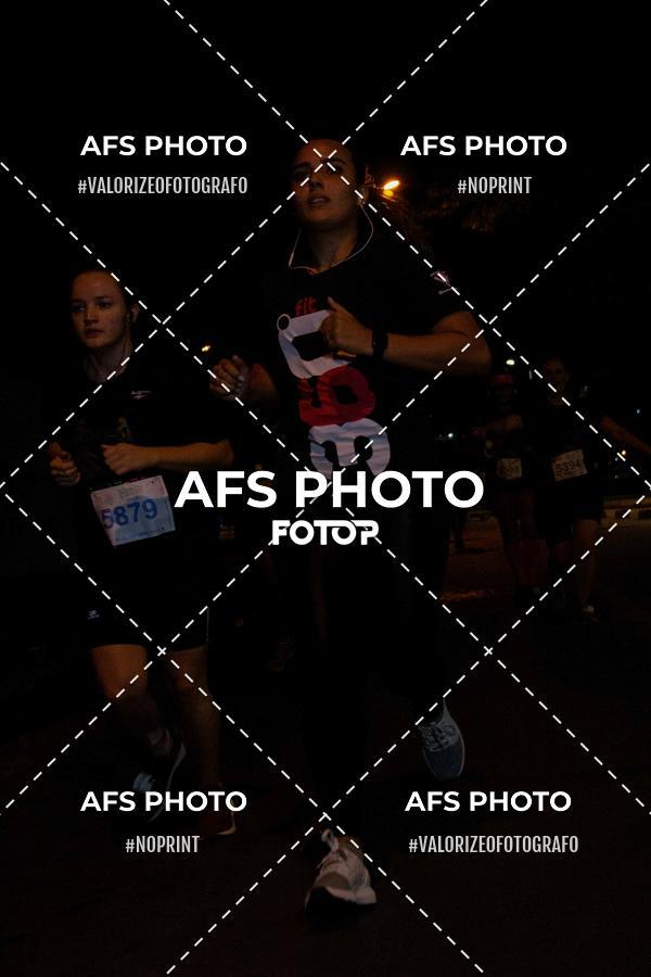 Achetez vos photos de l'vnementNeon Night Run 2019 - Belo Horizonte sur Fotop