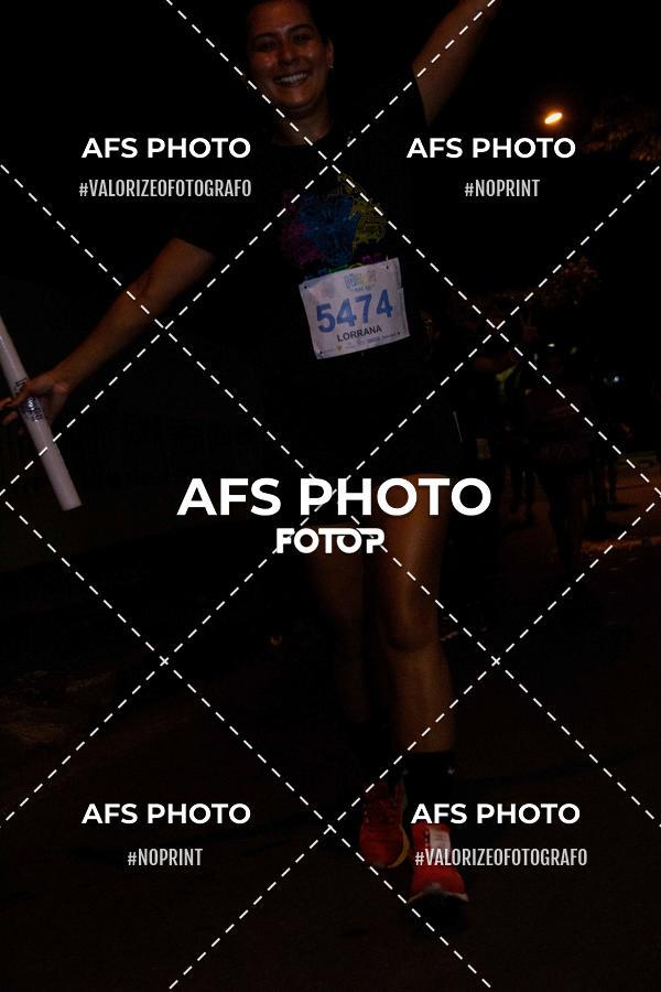 Achetez vos photos de l'vnementNeon Night Run 2019 - Belo Horizonte sur Fotop