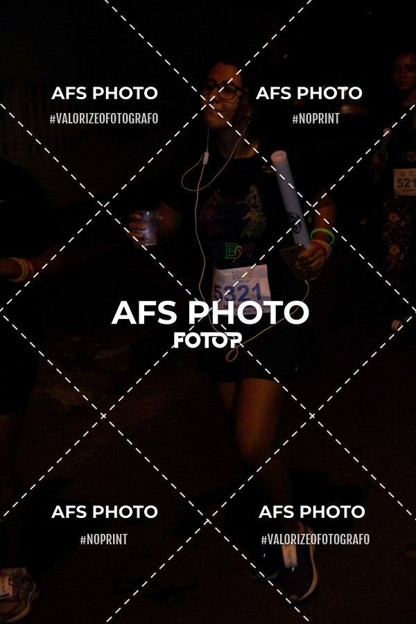 Compra tus fotos del eventoNeon Night Run 2019 - Belo Horizonte En Fotop