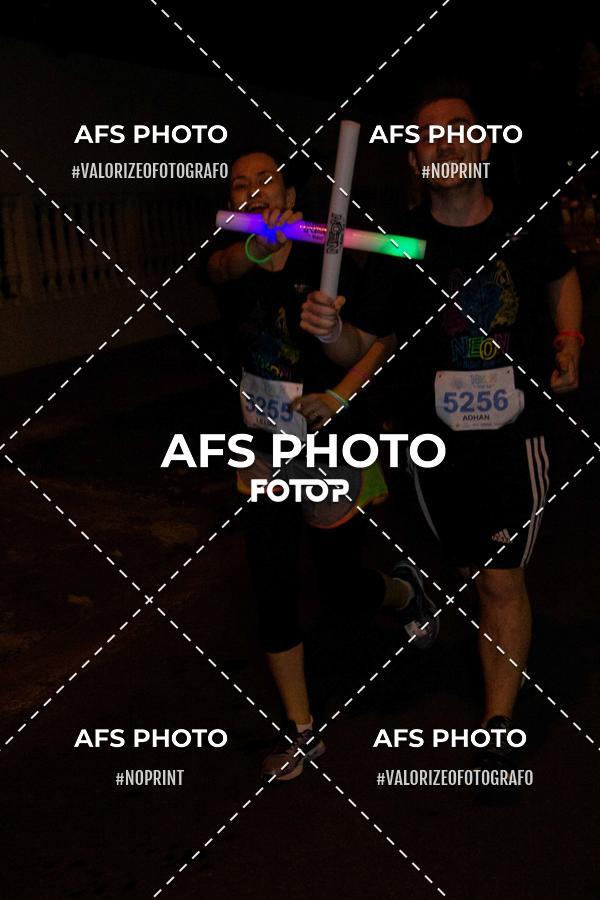 Compra tus fotos del eventoNeon Night Run 2019 - Belo Horizonte En Fotop