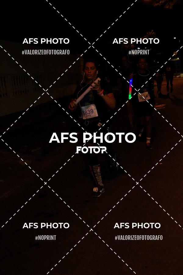 Compra tus fotos del eventoNeon Night Run 2019 - Belo Horizonte En Fotop