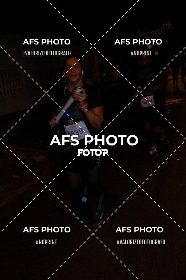 Compra tus fotos del eventoNeon Night Run 2019 - Belo Horizonte En Fotop