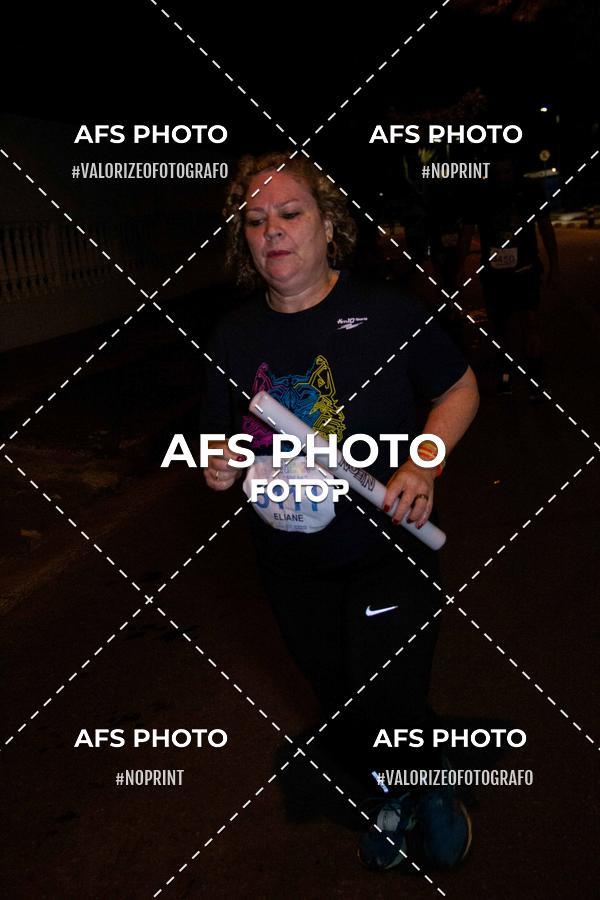 Achetez vos photos de l'vnementNeon Night Run 2019 - Belo Horizonte sur Fotop