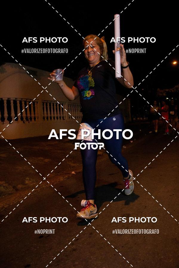 Acquista le foto dell'eventoNeon Night Run 2019 - Belo Horizonte in Fotop