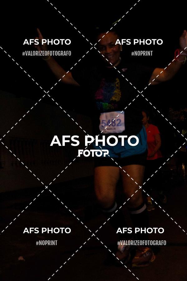 Acquista le foto dell'eventoNeon Night Run 2019 - Belo Horizonte in Fotop