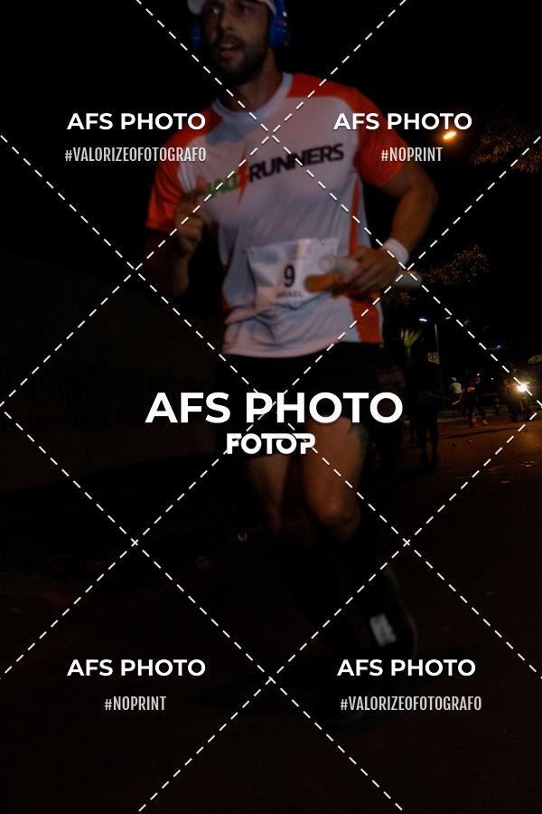 Acquista le foto dell'eventoNeon Night Run 2019 - Belo Horizonte in Fotop