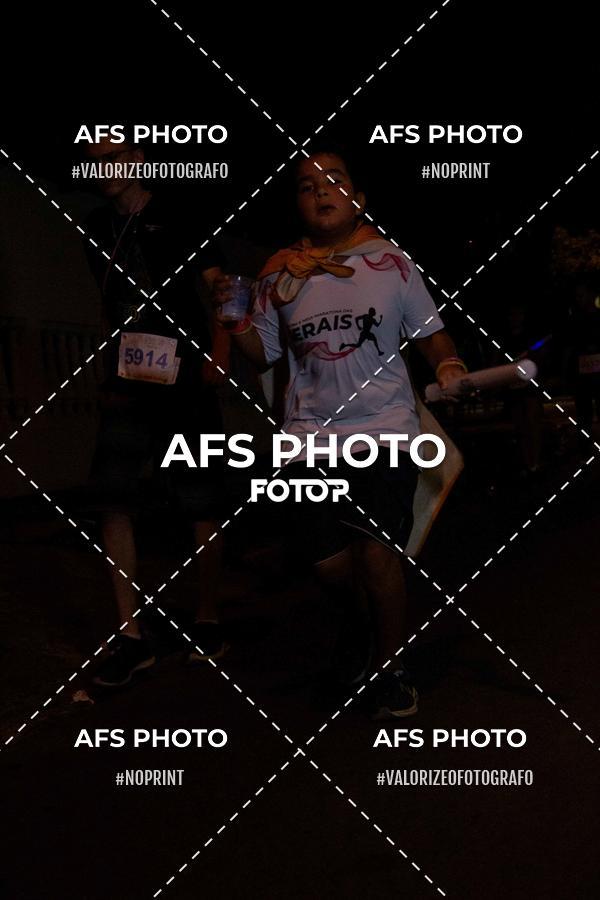Acquista le foto dell'eventoNeon Night Run 2019 - Belo Horizonte in Fotop