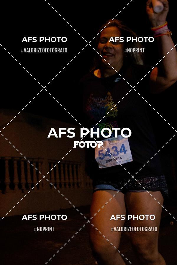 Compra tus fotos del eventoNeon Night Run 2019 - Belo Horizonte En Fotop