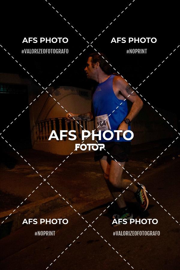 Compra tus fotos del eventoNeon Night Run 2019 - Belo Horizonte En Fotop