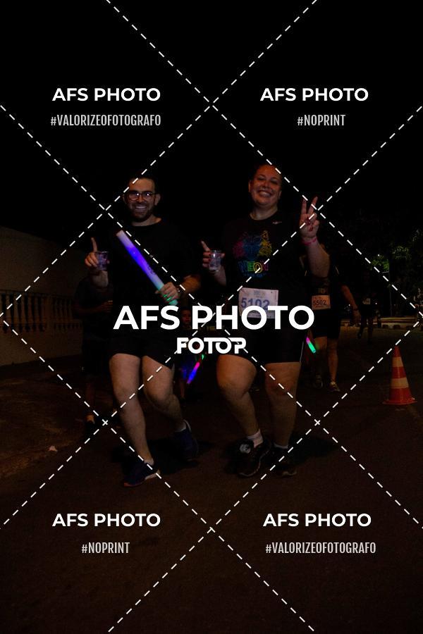 Compre suas fotos do eventoNeon Night Run 2019 - Belo Horizonte no Fotop
