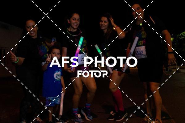 Compre suas fotos do eventoNeon Night Run 2019 - Belo Horizonte no Fotop
