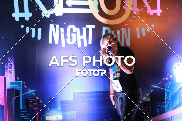Compra tus fotos del eventoNeon Night Run 2019 - Belo Horizonte En Fotop