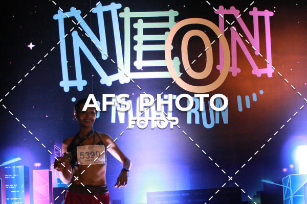 Compra tus fotos del eventoNeon Night Run 2019 - Belo Horizonte En Fotop