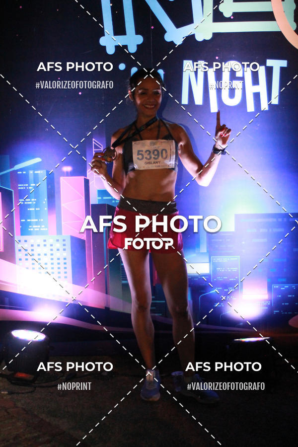 Compra tus fotos del eventoNeon Night Run 2019 - Belo Horizonte En Fotop