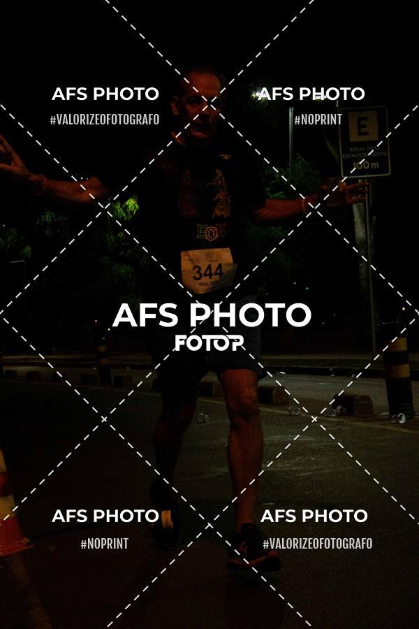 Compre suas fotos do eventoNeon Night Run 2019 - Belo Horizonte no Fotop