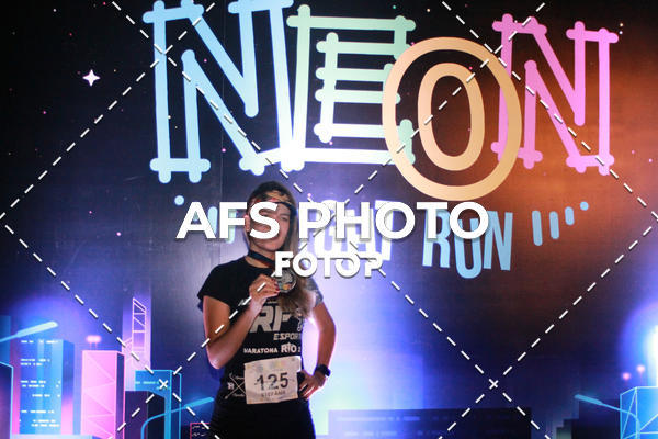 Buy your photos of the eventNeon Night Run 2019 - Belo Horizonte on Fotop
