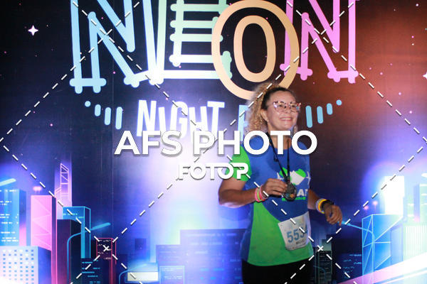 Buy your photos of the eventNeon Night Run 2019 - Belo Horizonte on Fotop