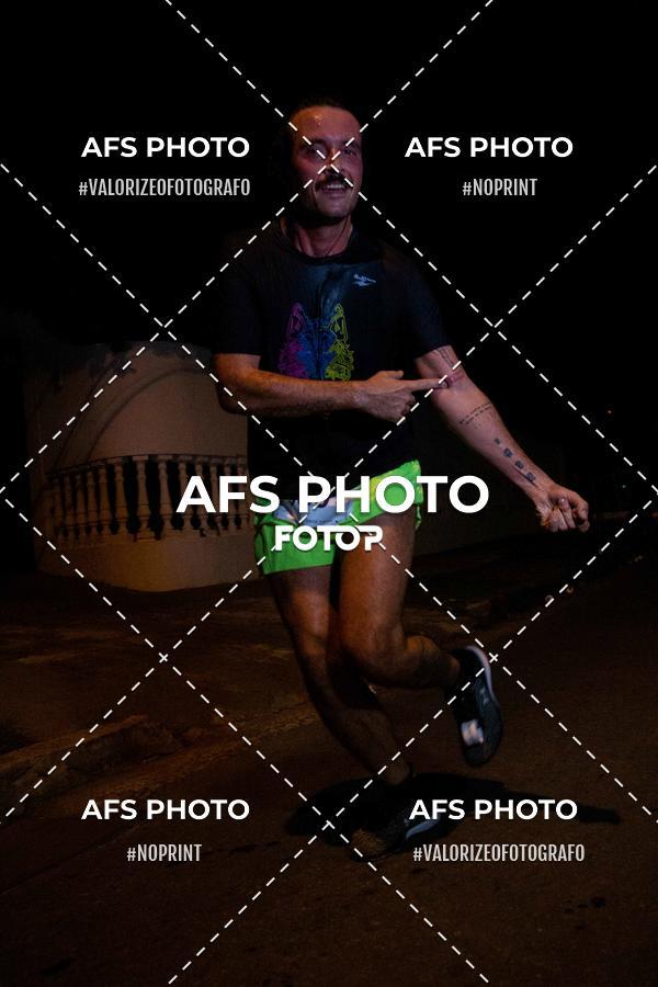 Compra tus fotos del eventoNeon Night Run 2019 - Belo Horizonte En Fotop