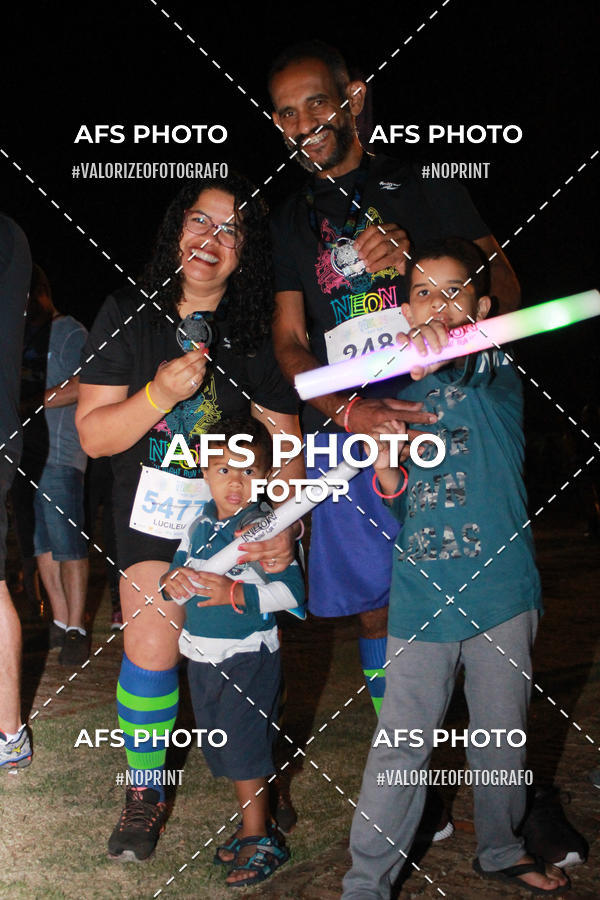 Compre suas fotos do eventoNeon Night Run 2019 - Belo Horizonte no Fotop