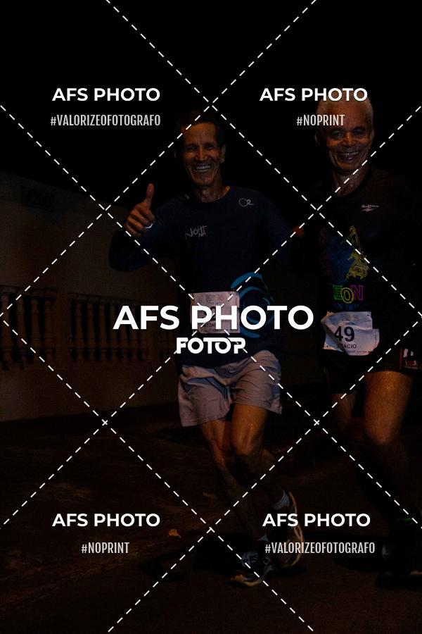 Compra tus fotos del eventoNeon Night Run 2019 - Belo Horizonte En Fotop