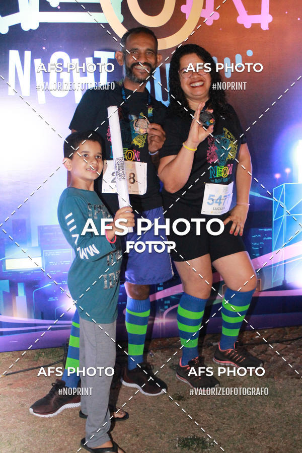 Compre suas fotos do eventoNeon Night Run 2019 - Belo Horizonte no Fotop