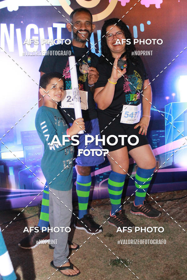Compre suas fotos do eventoNeon Night Run 2019 - Belo Horizonte no Fotop