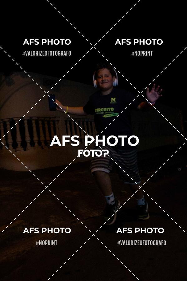 Compra tus fotos del eventoNeon Night Run 2019 - Belo Horizonte En Fotop