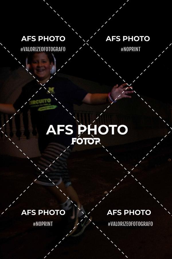 Compra tus fotos del eventoNeon Night Run 2019 - Belo Horizonte En Fotop