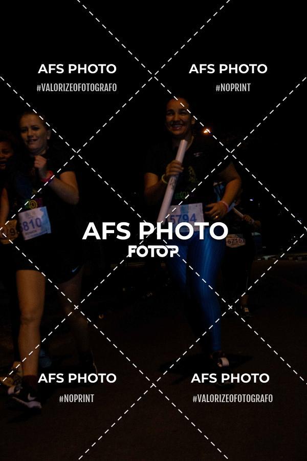 Compra tus fotos del eventoNeon Night Run 2019 - Belo Horizonte En Fotop