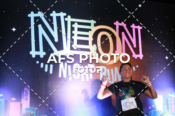 Compre suas fotos do eventoNeon Night Run 2019 - Belo Horizonte no Fotop