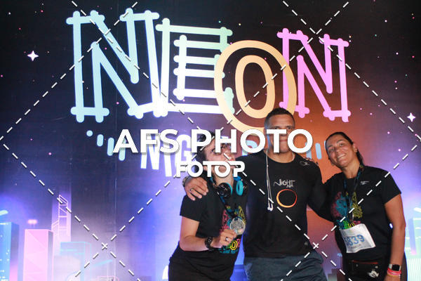 Compre suas fotos do eventoNeon Night Run 2019 - Belo Horizonte no Fotop